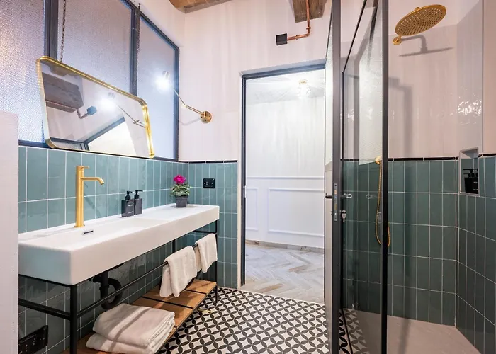 Apartment Guesthost - Bixio 29 3 And 5 Parma