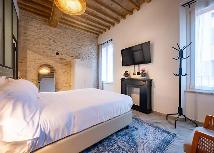 Apartment Guesthost - Bixio 29 3 And 5 Parma