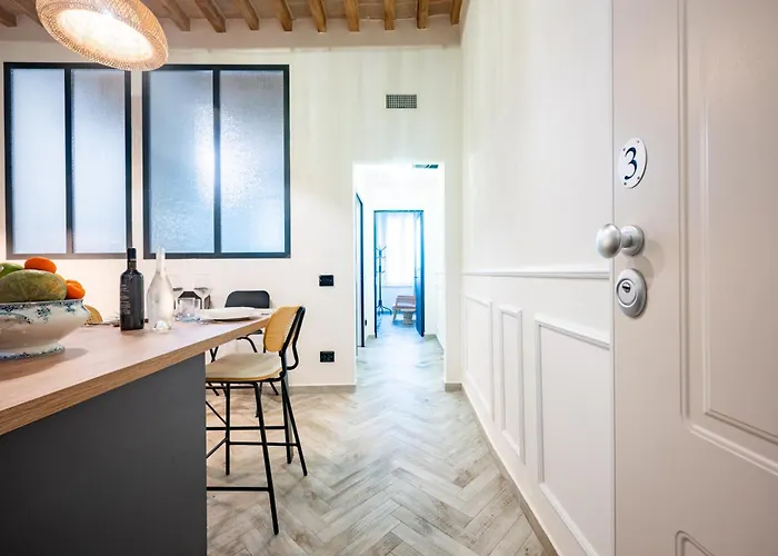 Apartment Guesthost - Bixio 29 3 And 5 Parma